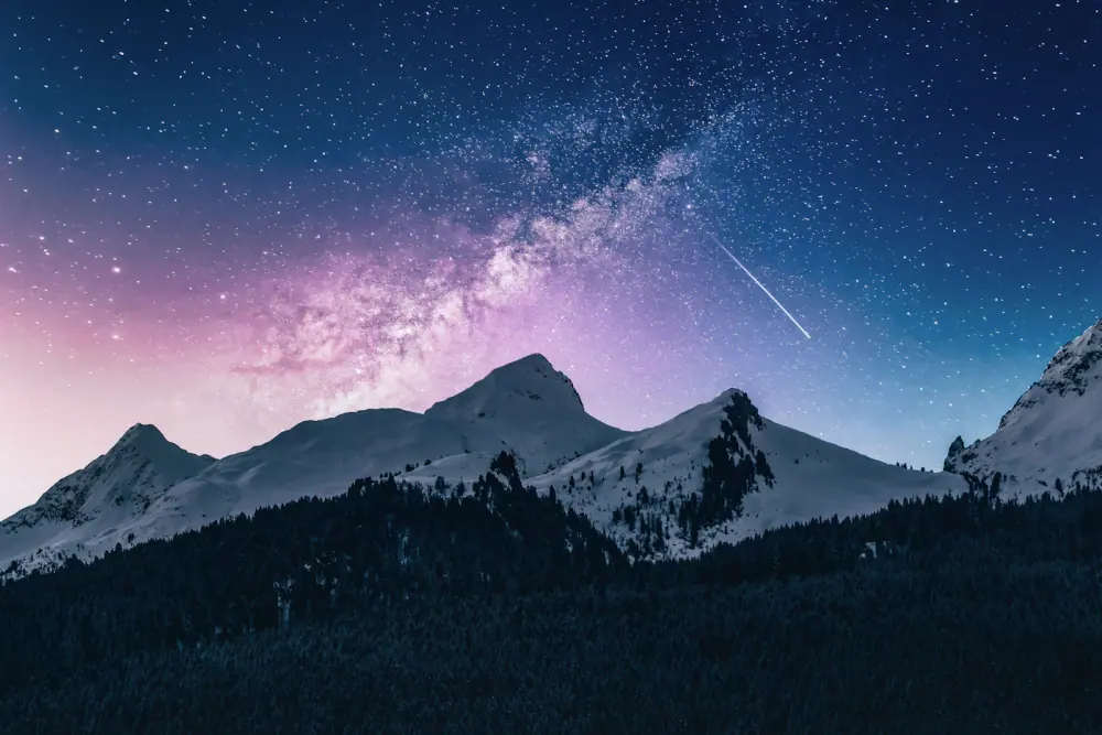 Starry night over the peaks